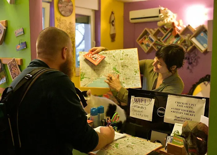 호스텔 Outlanders Tribe