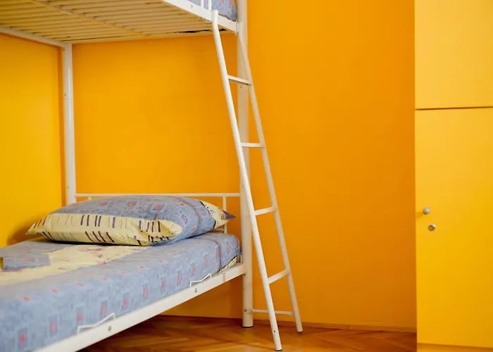 호스텔 Outlanders Tribe *