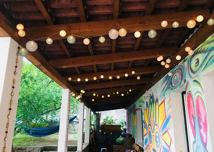 Outlanders Tribe 호스텔