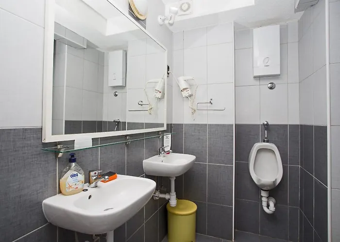 Outlanders Tribe 호스텔