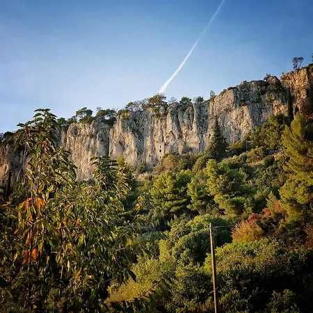 Outlanders Tribe Auberge de jeunesse